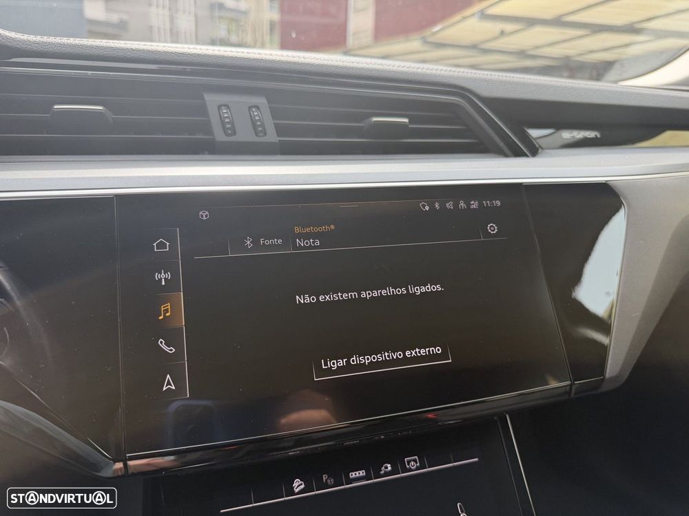 Audi e-tron 50 quattro - 42