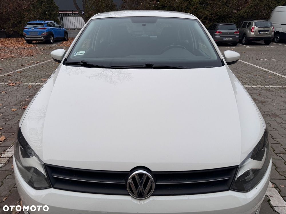 Volkswagen Polo 1.4 16V Highline - 1