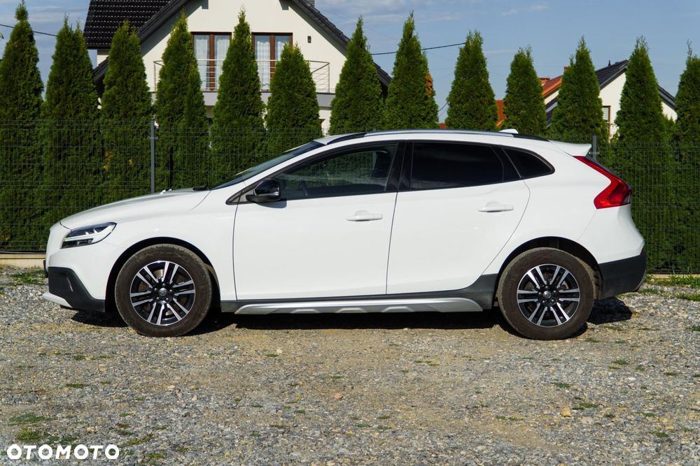 Volvo V40 T3 Drive-E Momentum - 8