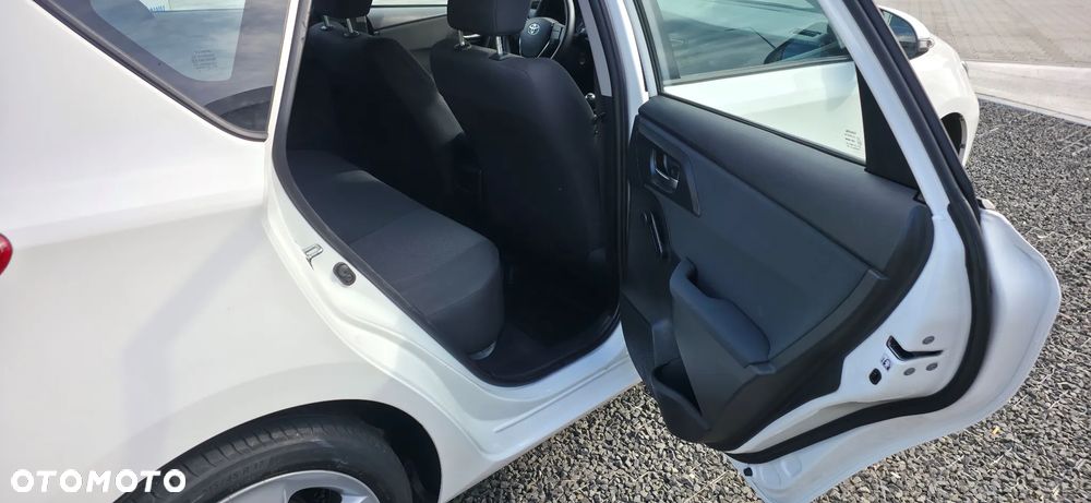 Toyota Auris 1.4 D-4D Premium - 12