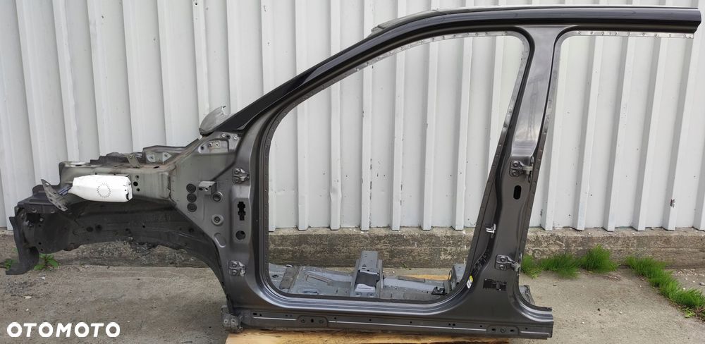 ćwiartka podłużnica lewa przednia słupek a b LAND ROVER DISCOVERY SPORT 550 - 1