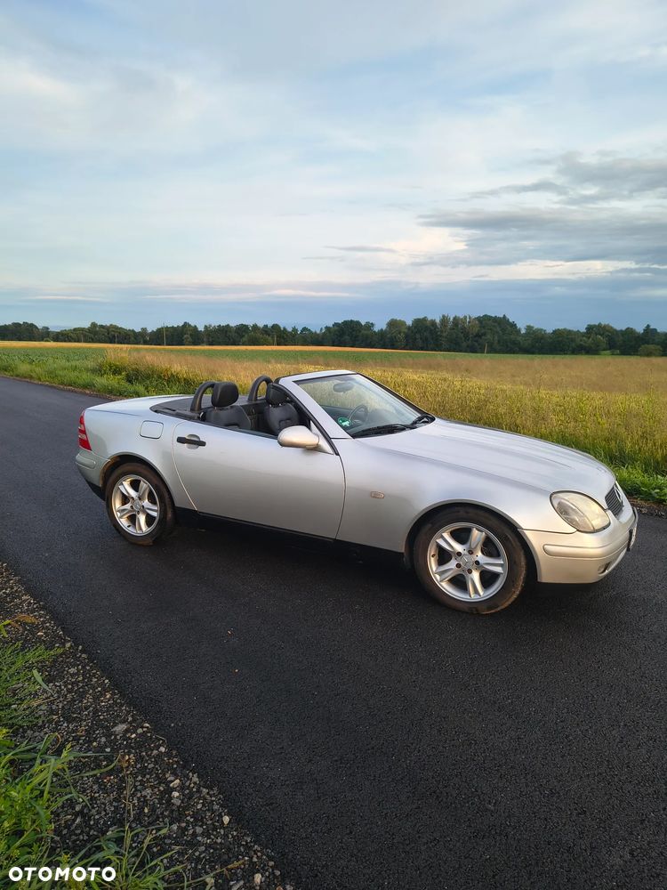 Mercedes-Benz SLK 200 - 6