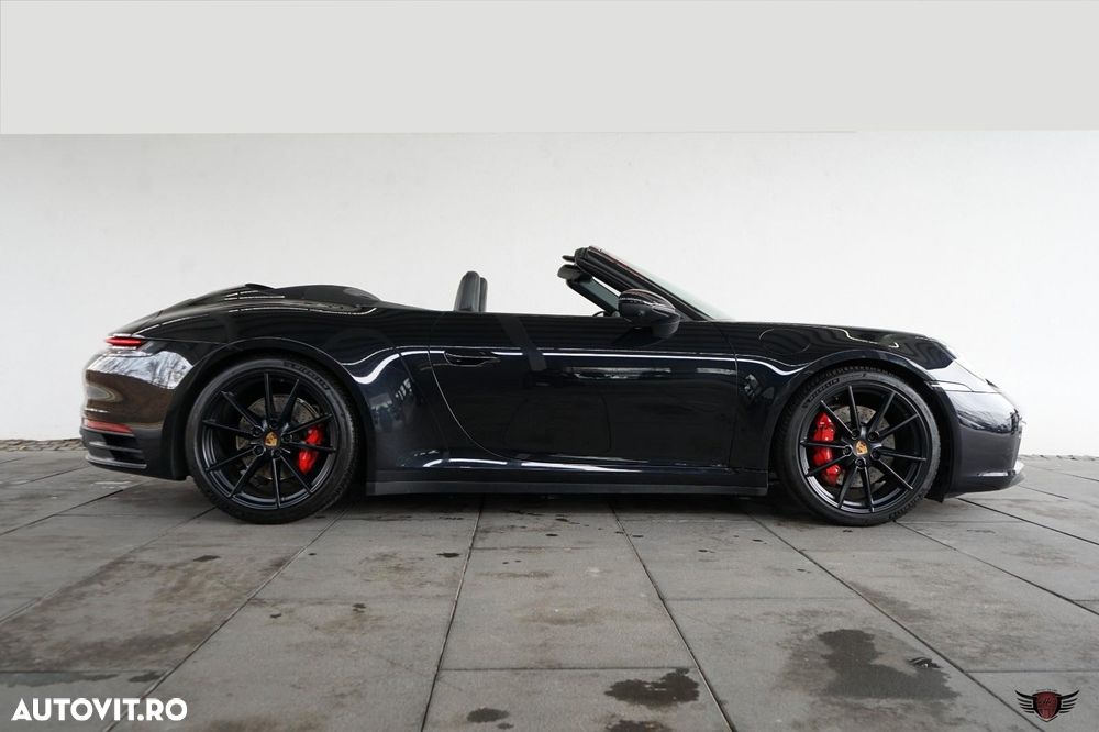 Porsche 911 Carrera 4S PDK - 23