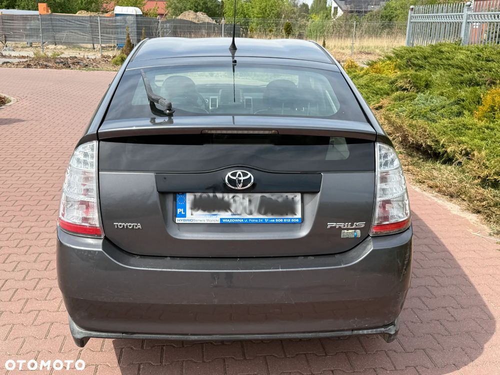 Toyota Prius - 6