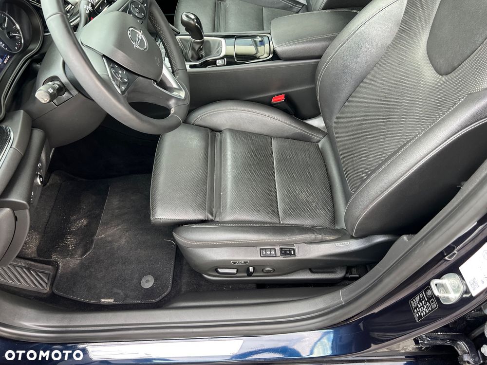Opel Insignia 2.0 CDTI Innovation S&S - 17