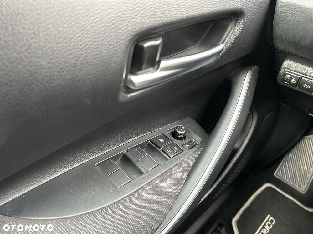Toyota Corolla 1.8 Hybrid Comfort - 20