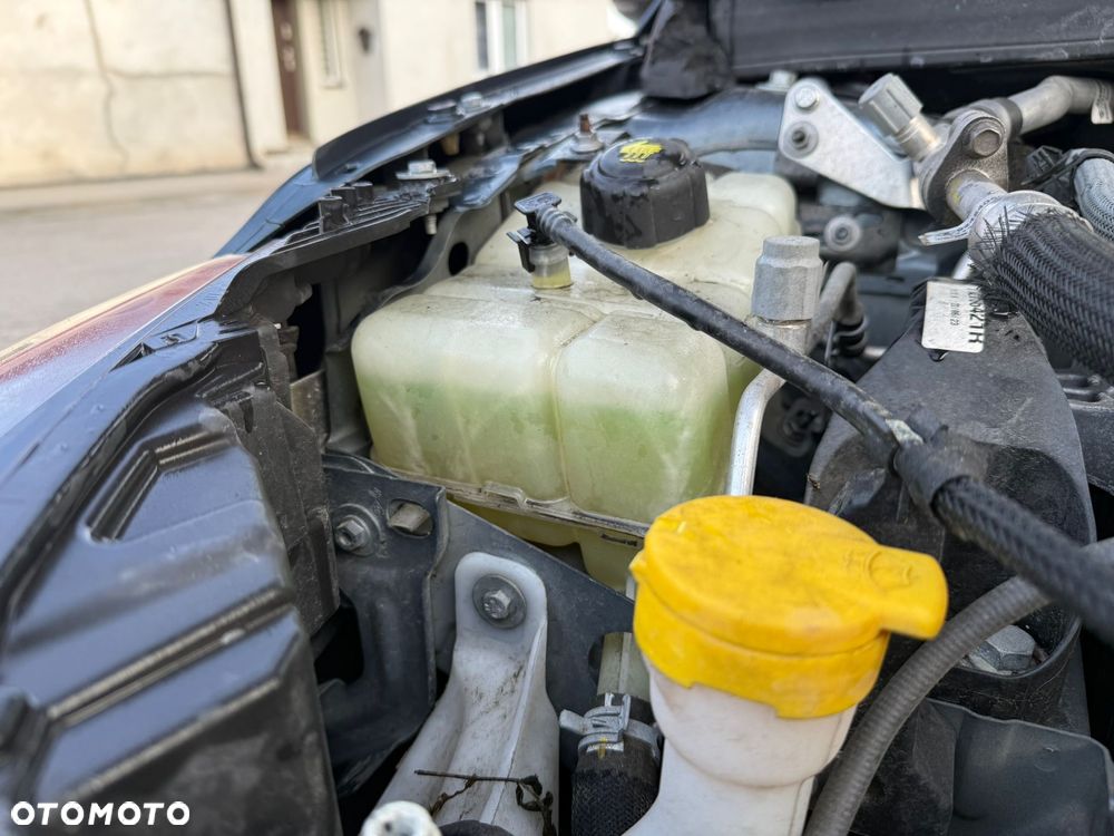 Renault Megane ver-1-3-tce-fap-limited-edc - 13