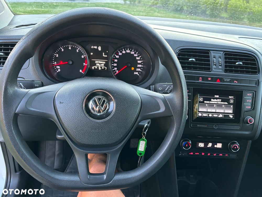 Volkswagen Polo 1.0 Blue Motion Technology Allstar - 5