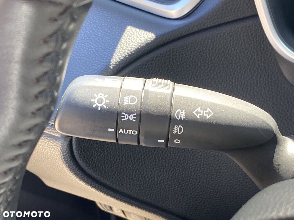 Toyota Corolla Cross - 20