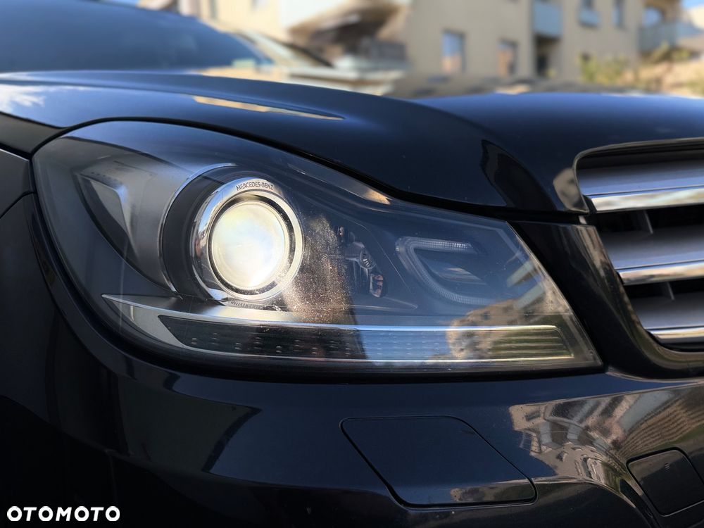 Mercedes-Benz Klasa C - 36