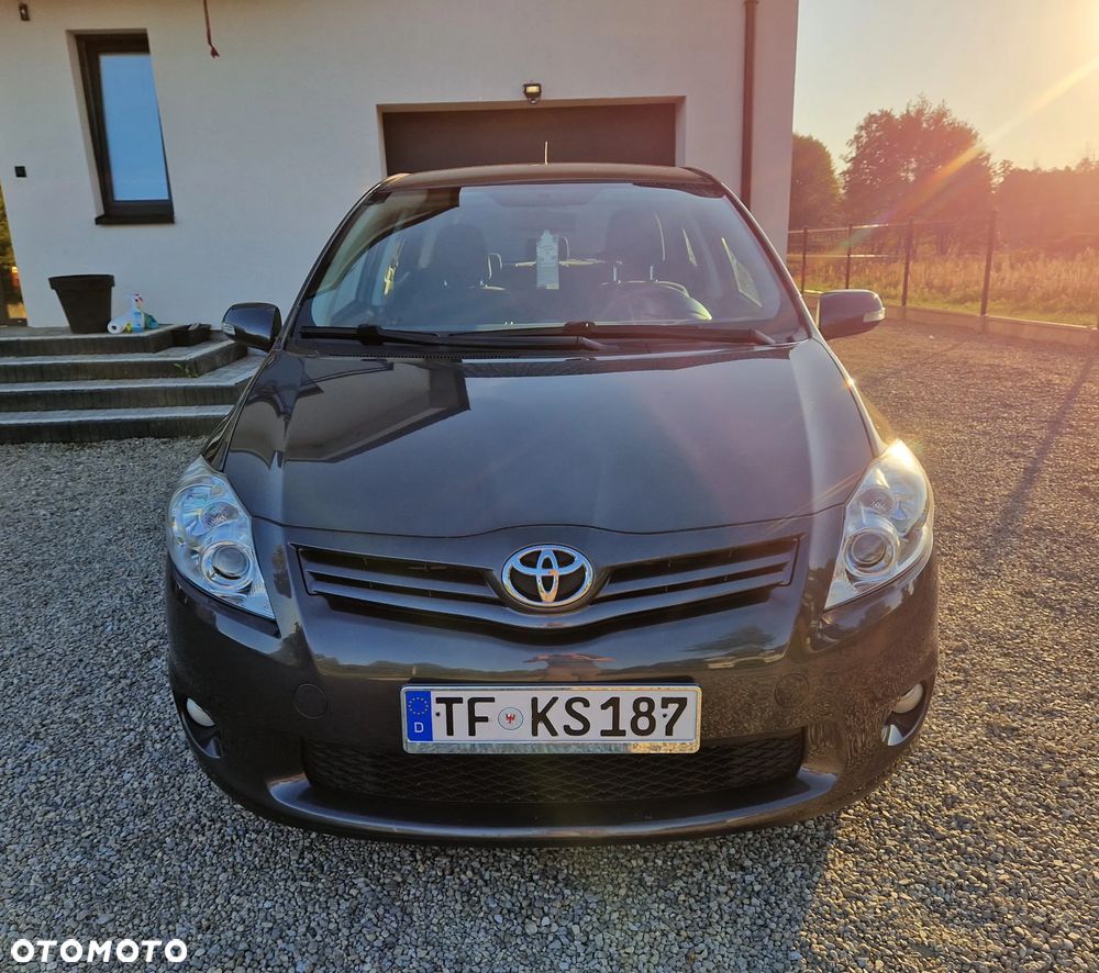 Toyota Auris - 9
