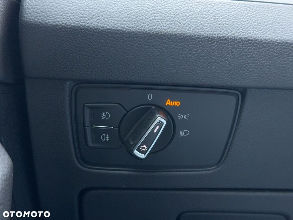 Volkswagen Passat Variant - 29