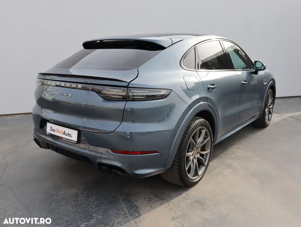 Porsche Cayenne Coupe - 4