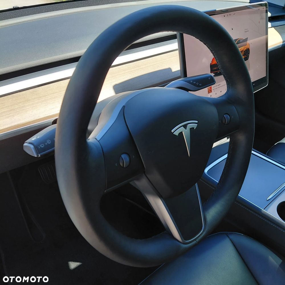 Tesla Model 3 RWD - 22