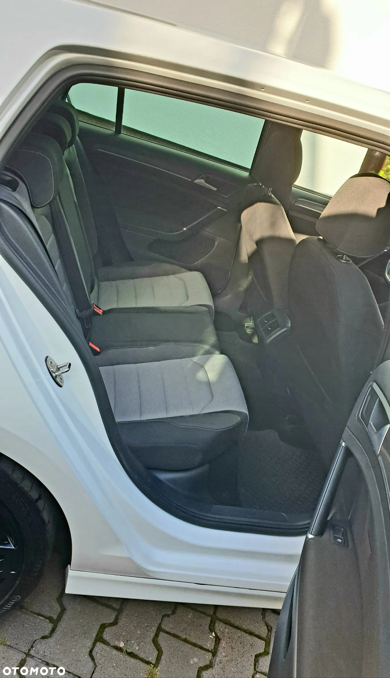 Volkswagen Golf - 21