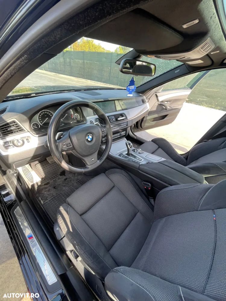 BMW Seria 5 530d xDrive AT - 27