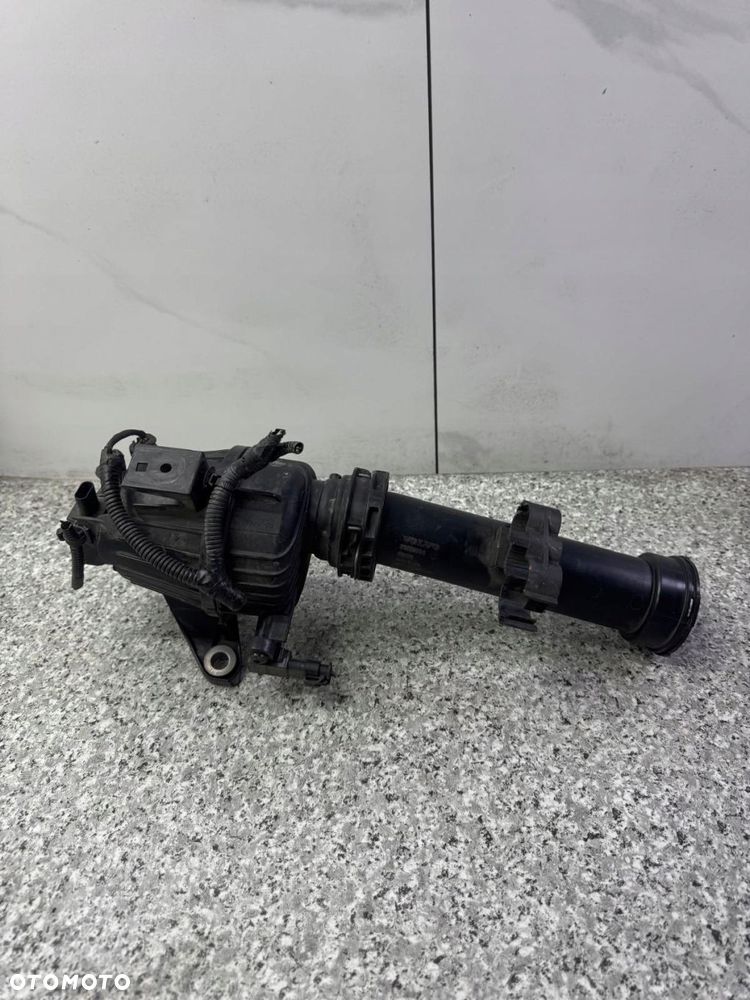 rezonator rura powietrza volvo xc40 2017-2024 2.0 b4 32222586 - 2