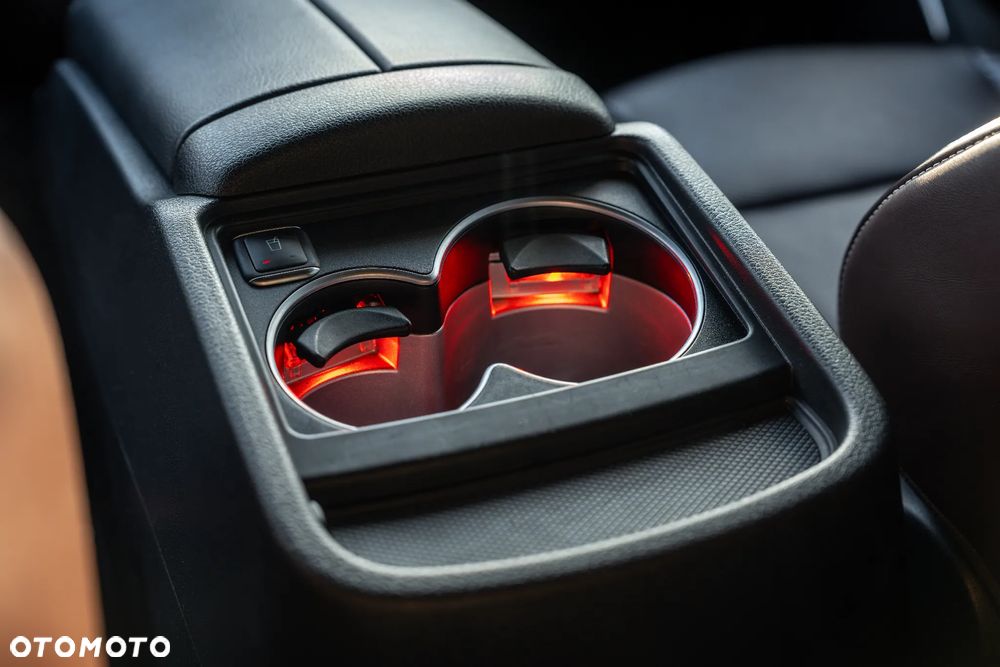 Mercedes-Benz Klasa V 250 (BlueTEC) d lang 7G-TRONIC Avantgarde - 22