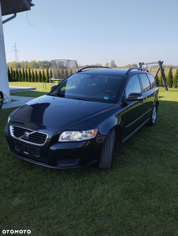 Volvo V50
