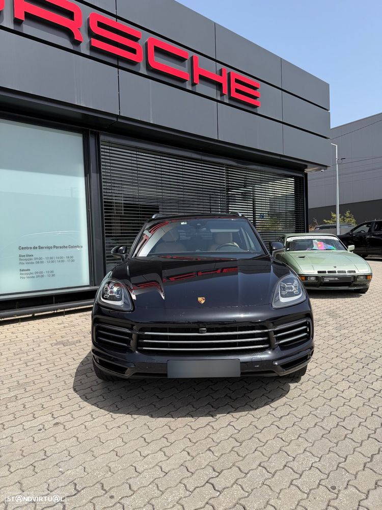 Porsche Cayenne - 2