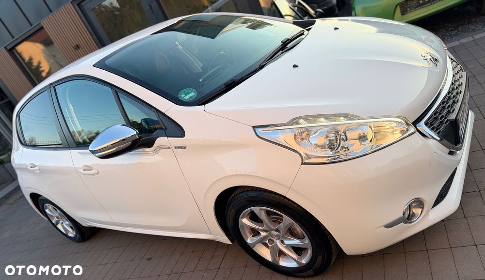Peugeot 208 82 VTI Allure - 6