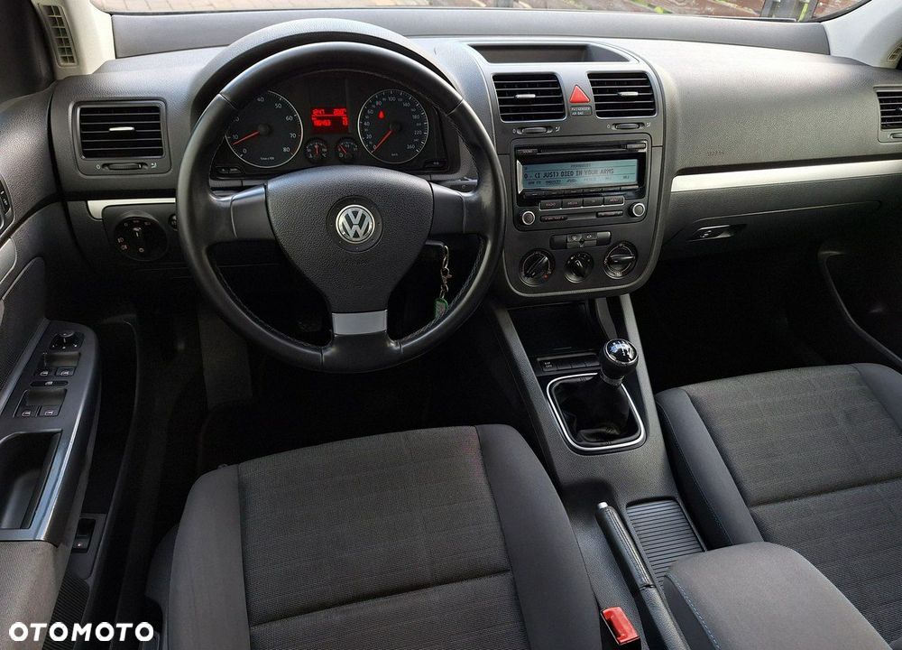 Volkswagen Golf - 14