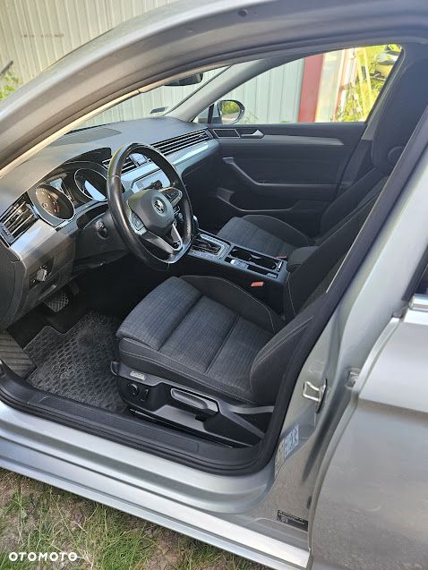 Volkswagen Passat 1.5 TSI EVO Business DSG - 5