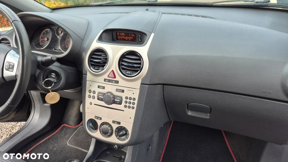 Opel Corsa 1.2 16V Enjoy - 18