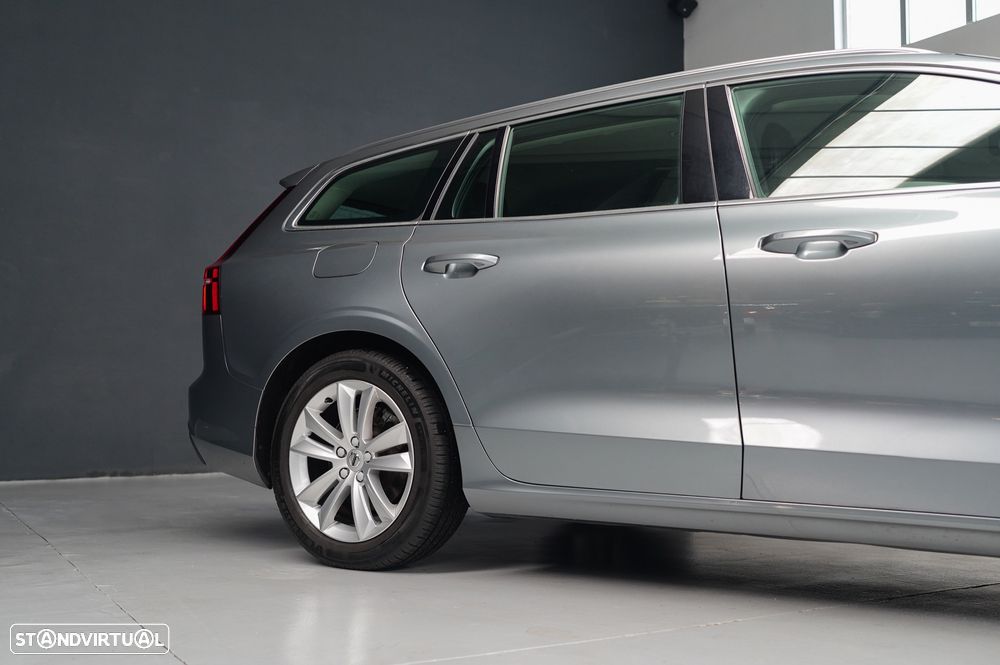 Volvo V60 2.0 D3 Momentum Plus Geartronic - 15