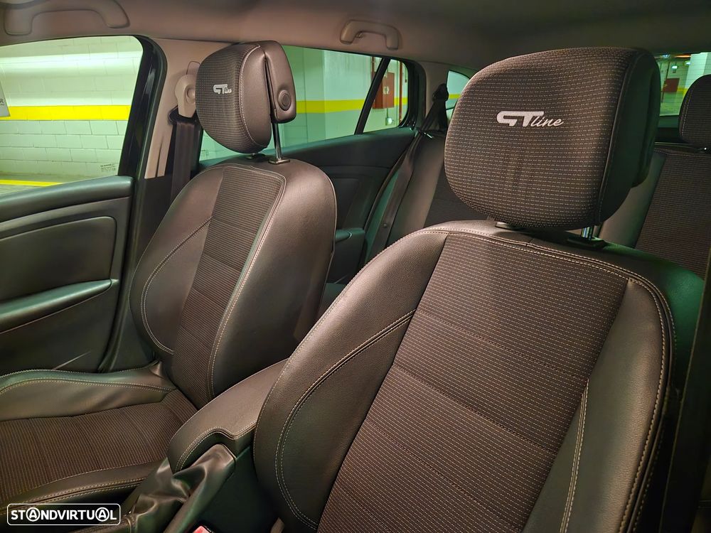 Renault Mégane Sport Tourer 1.5 dCi GT Line - 26