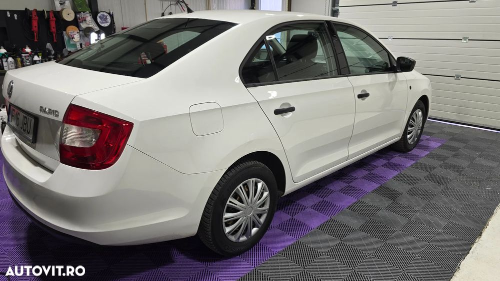 Skoda RAPID 1.2 MPI Active - 2