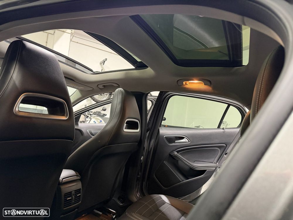 Mercedes-Benz GLA 180 CDI Urban - 8