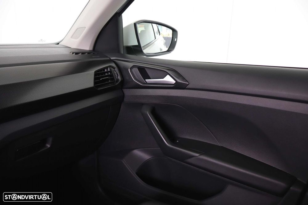 VW T-Cross 1.0 TSI Life DSG - 37