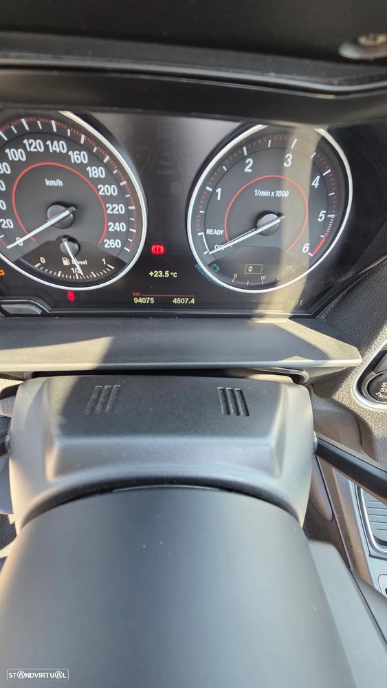 BMW 220 d Cabrio Line Sport - 10