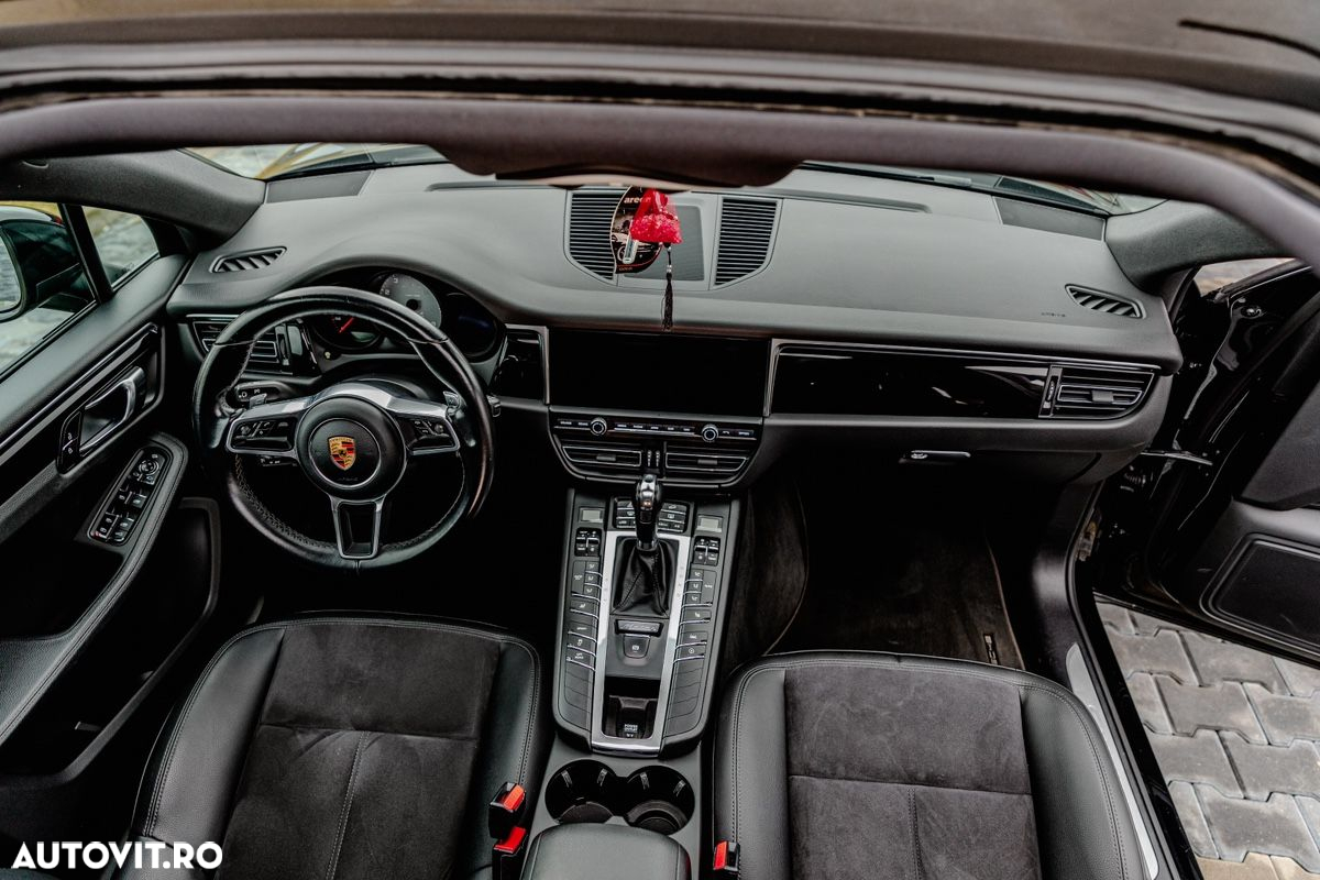 Porsche Macan - 16