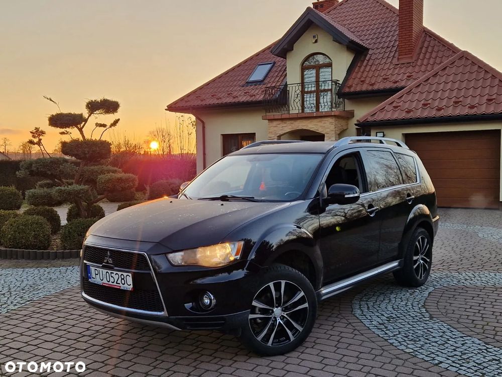 Mitsubishi Outlander - 9