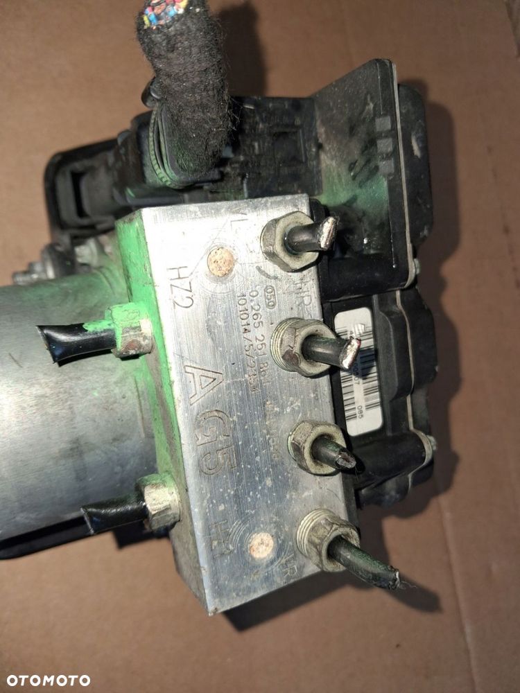 Pompa ABS Opel Corsa D 0265251864 13350598 - 2