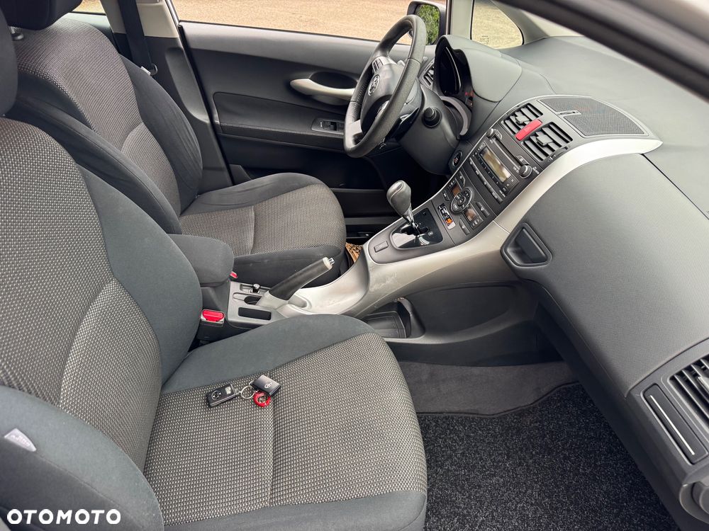 Toyota Auris 1.6 Valvematic Life Plus - 35