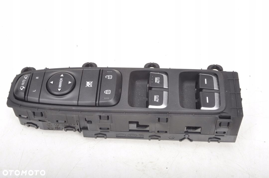 NIRO PANEL STEROWANIA SZYB LUSTEREK 93570-G5740 21 - 1