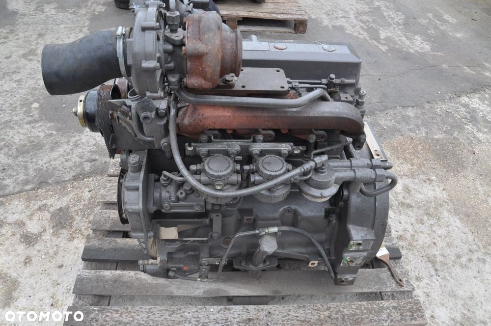 SILNIK JOHN DEERE CLAAS CELTIS 456 NR 4045TRT72 - 3