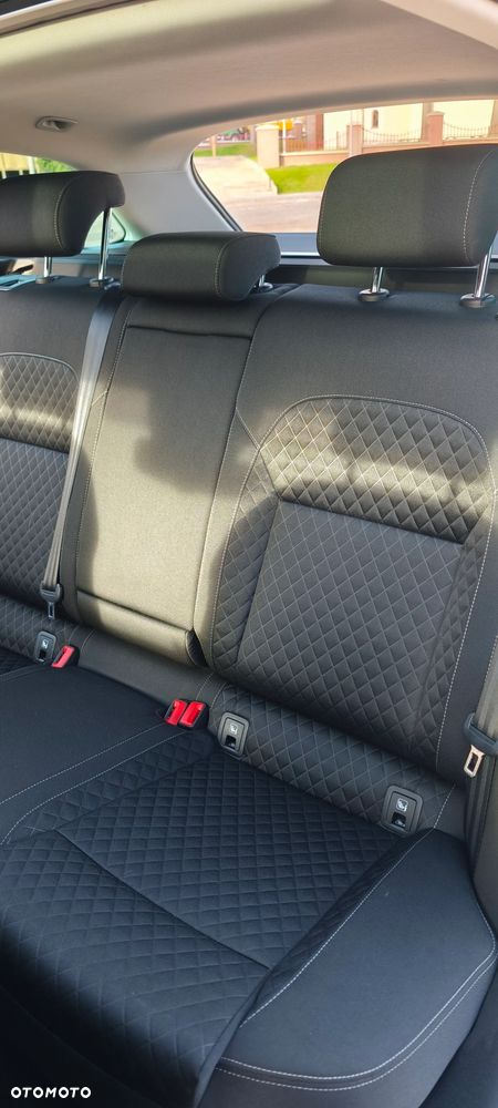 Skoda Superb 2.0 TDI Style DSG - 29