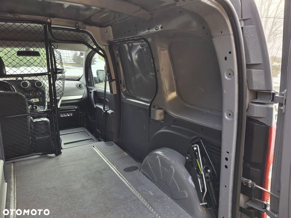 Mercedes-Benz CITAN - 13