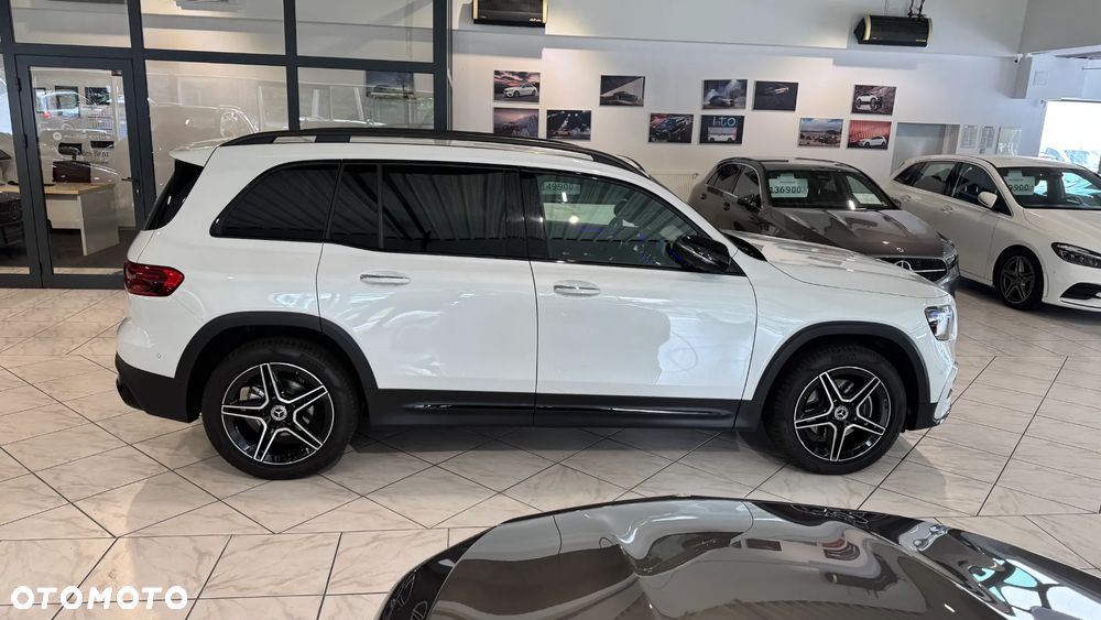 Mercedes-Benz GLB 200 AMG Line 7G-DCT - 6