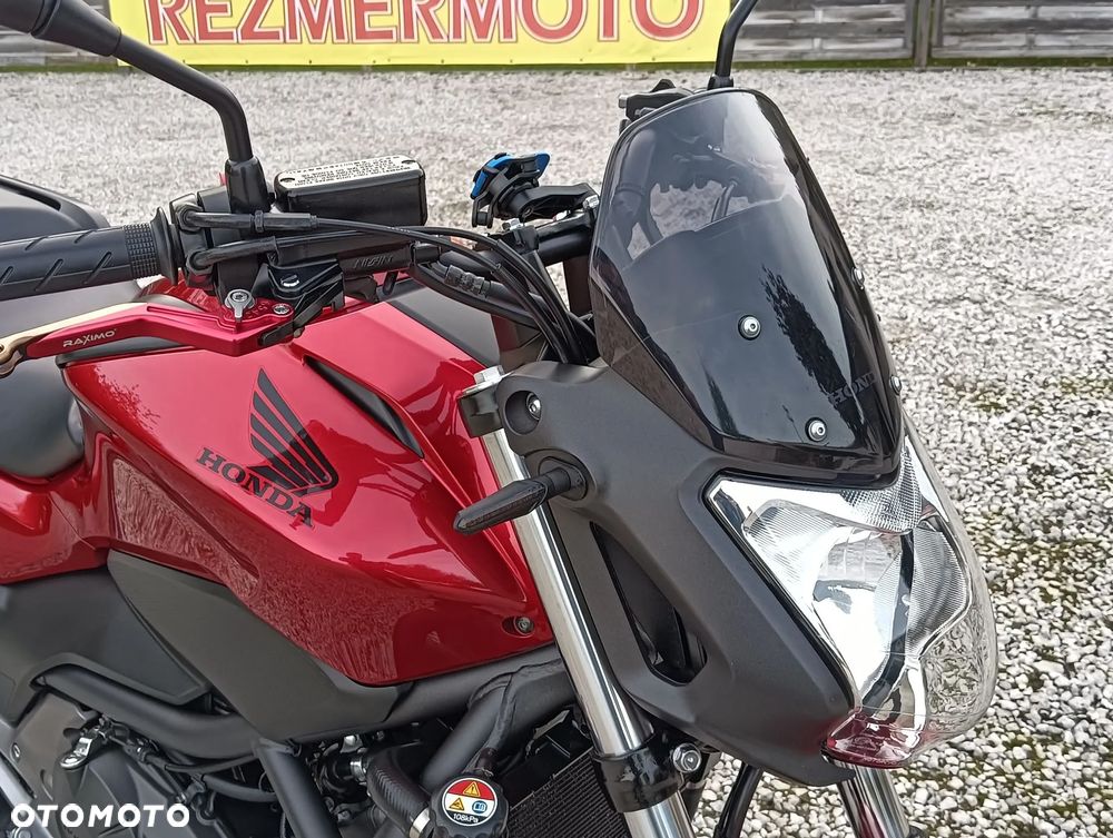 Honda NC - 23