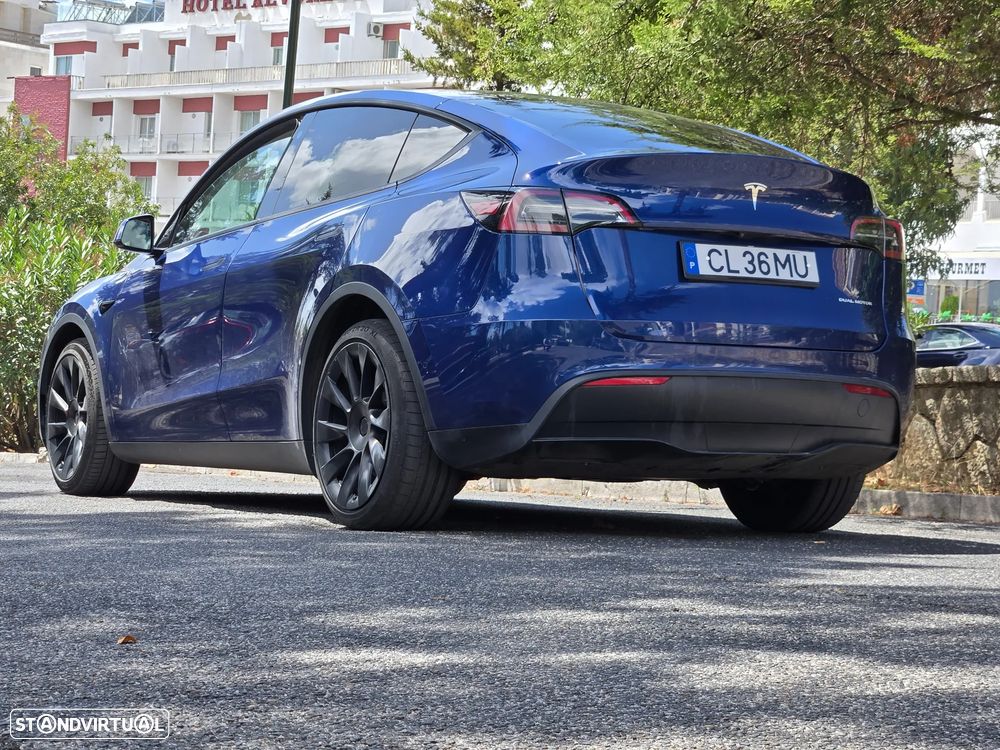 Tesla Model Y Long Range Tração Integral - 17