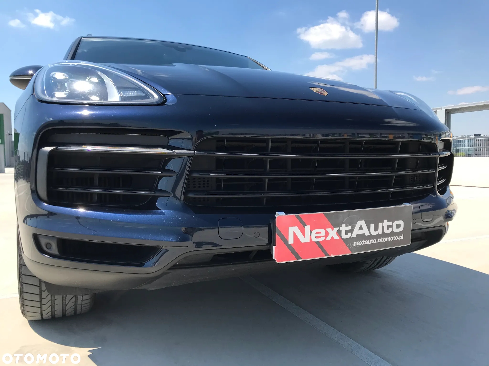 Porsche Cayenne - 16