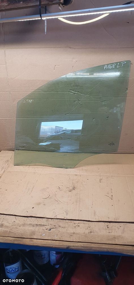 Szyba lewy przód przednia lewa Mercedes A168 AS2 00r - 1