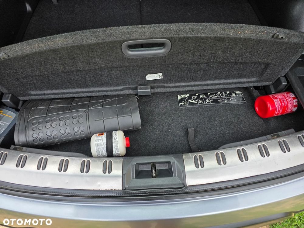 Nissan Qashqai 2.0 dCi 4x4 Tekna Premium - 17
