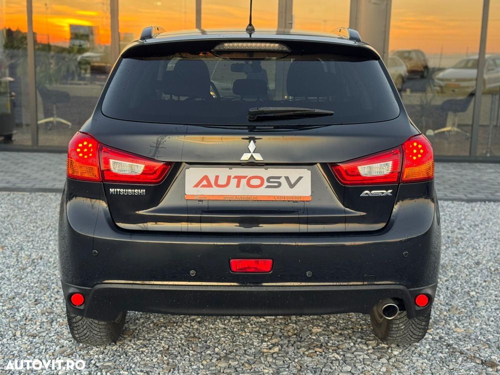 Mitsubishi ASX 1.8 DI-D 2WD Instyle - 11