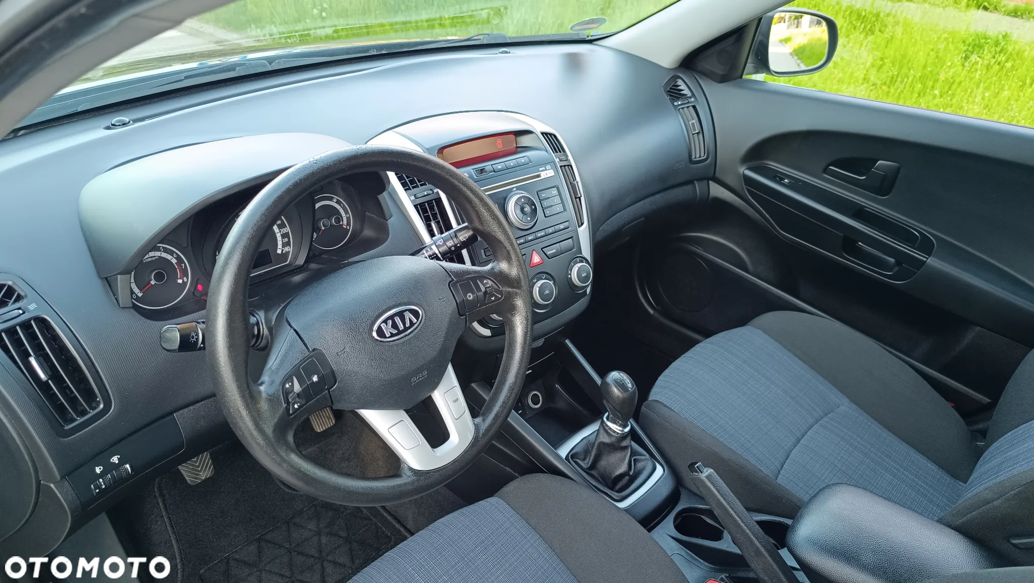 Kia Ceed 1.4 CVVT SW ISG Vision - 19